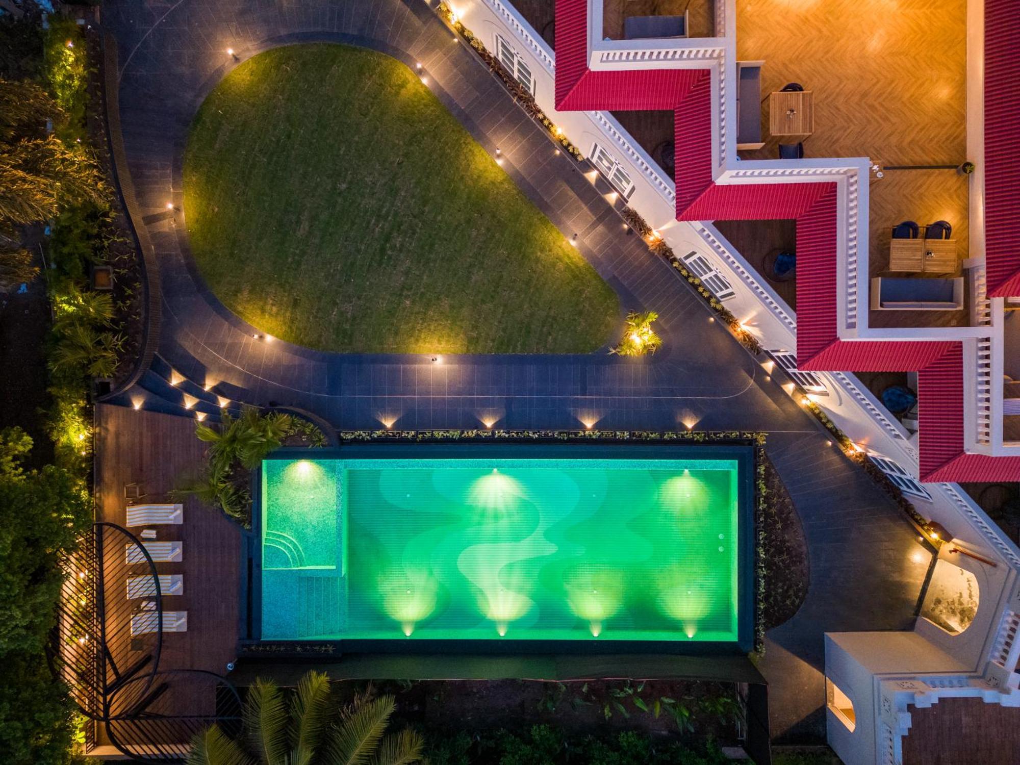 Grand Mercure Goa Candolim - An Accor Hotels Brand Exterior photo