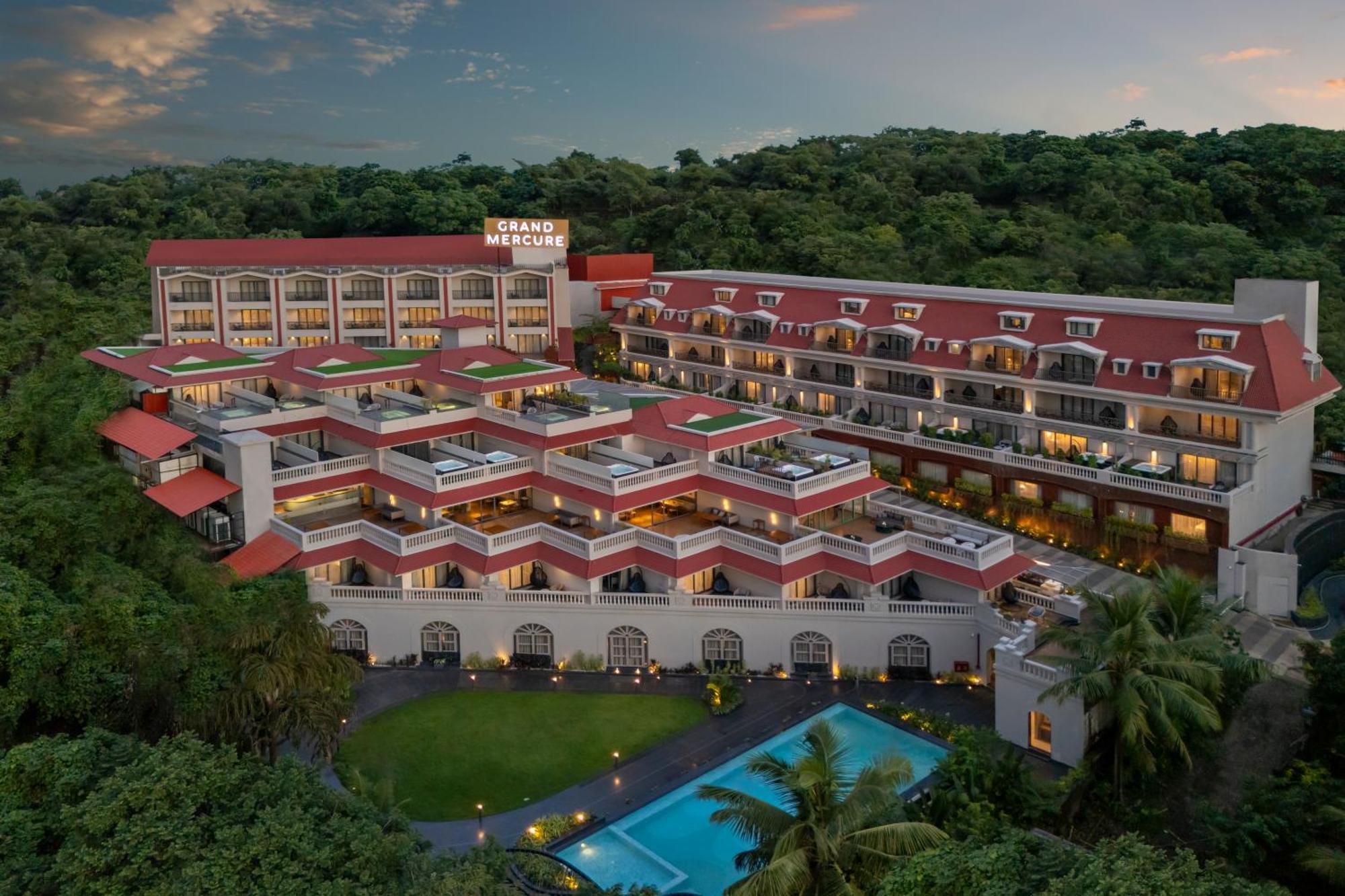 Grand Mercure Goa Candolim - An Accor Hotels Brand Exterior photo