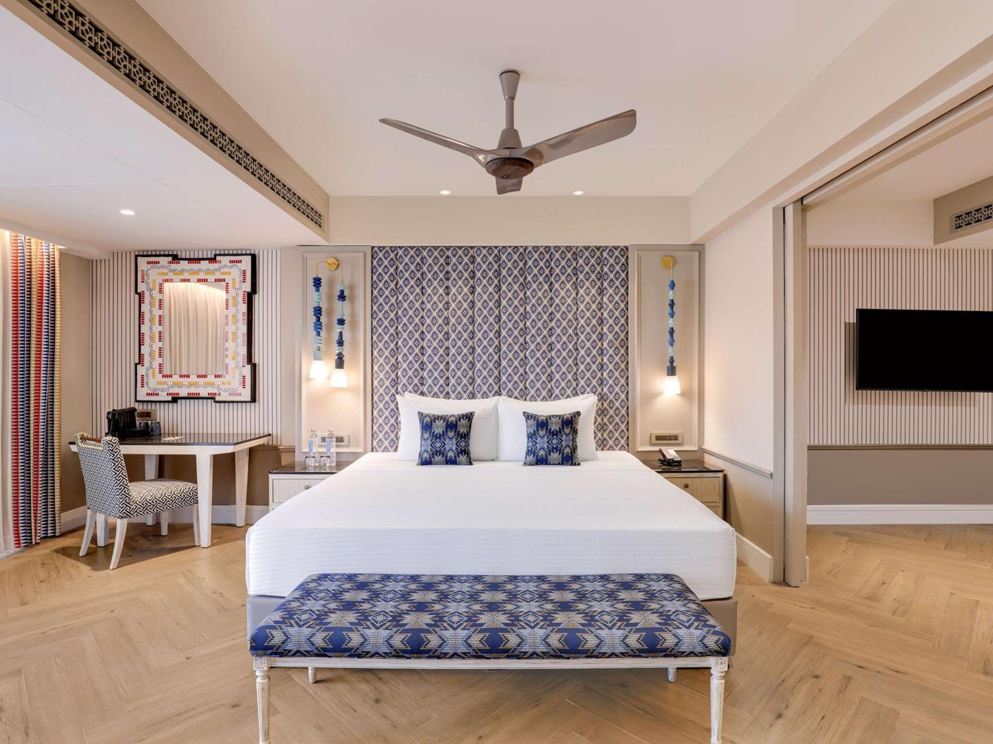 Grand Mercure Goa Candolim - An Accor Hotels Brand Exterior photo