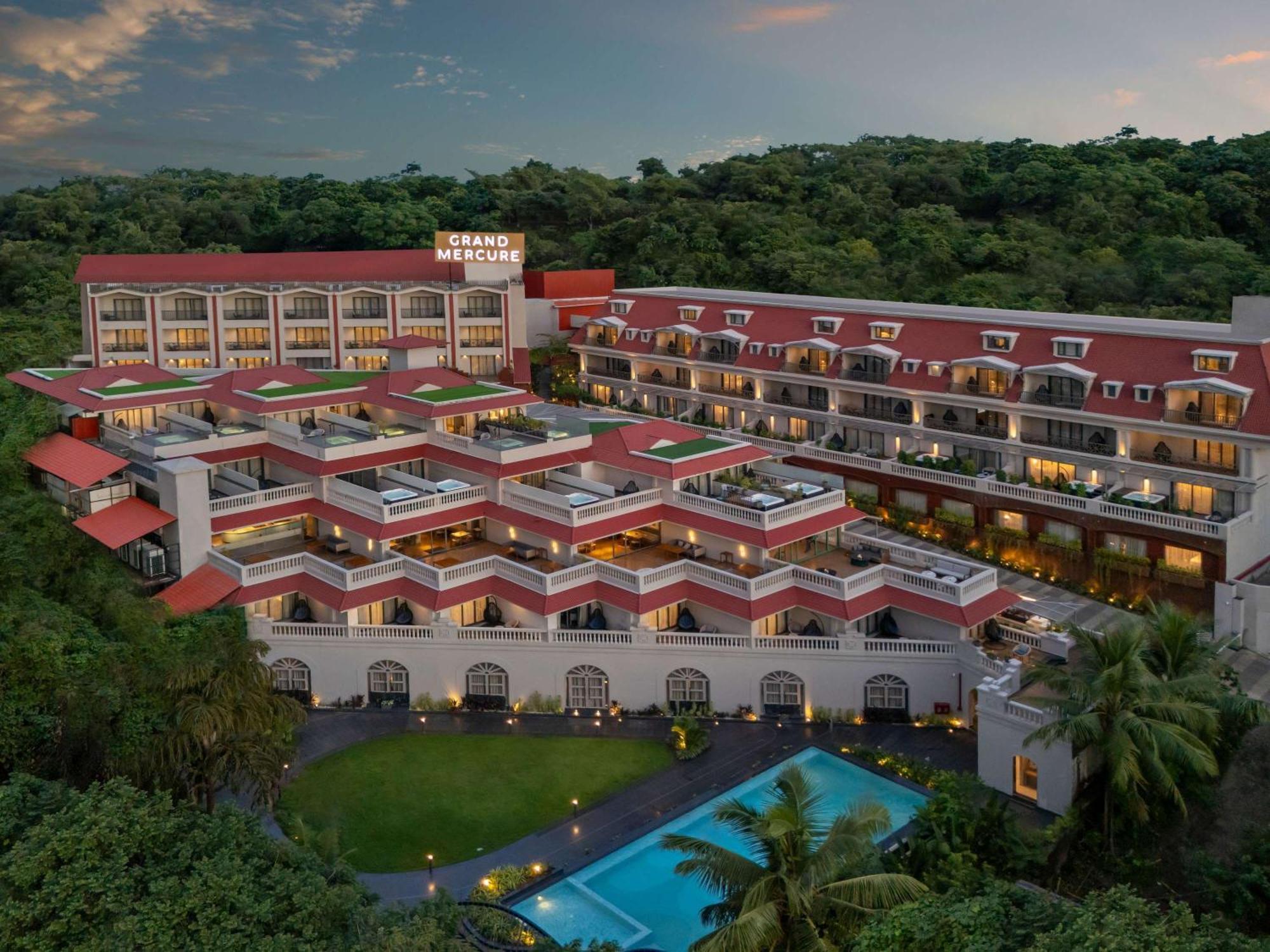 Grand Mercure Goa Candolim - An Accor Hotels Brand Exterior photo