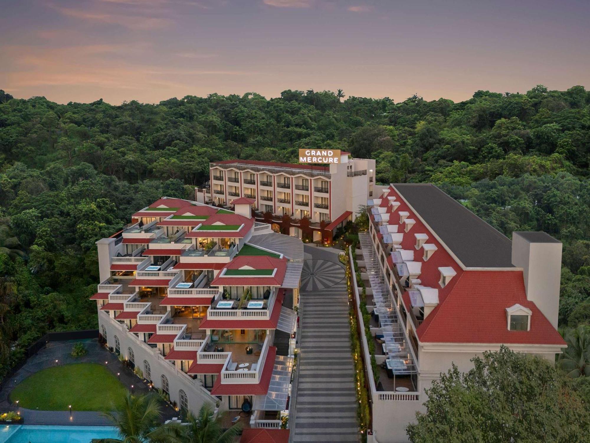 Grand Mercure Goa Candolim - An Accor Hotels Brand Exterior photo